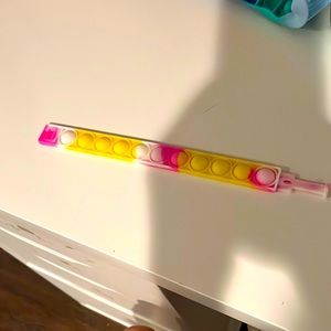 Braclet pop it